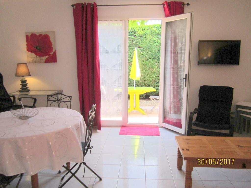 Villa Clairelou Pertuis Luaran gambar